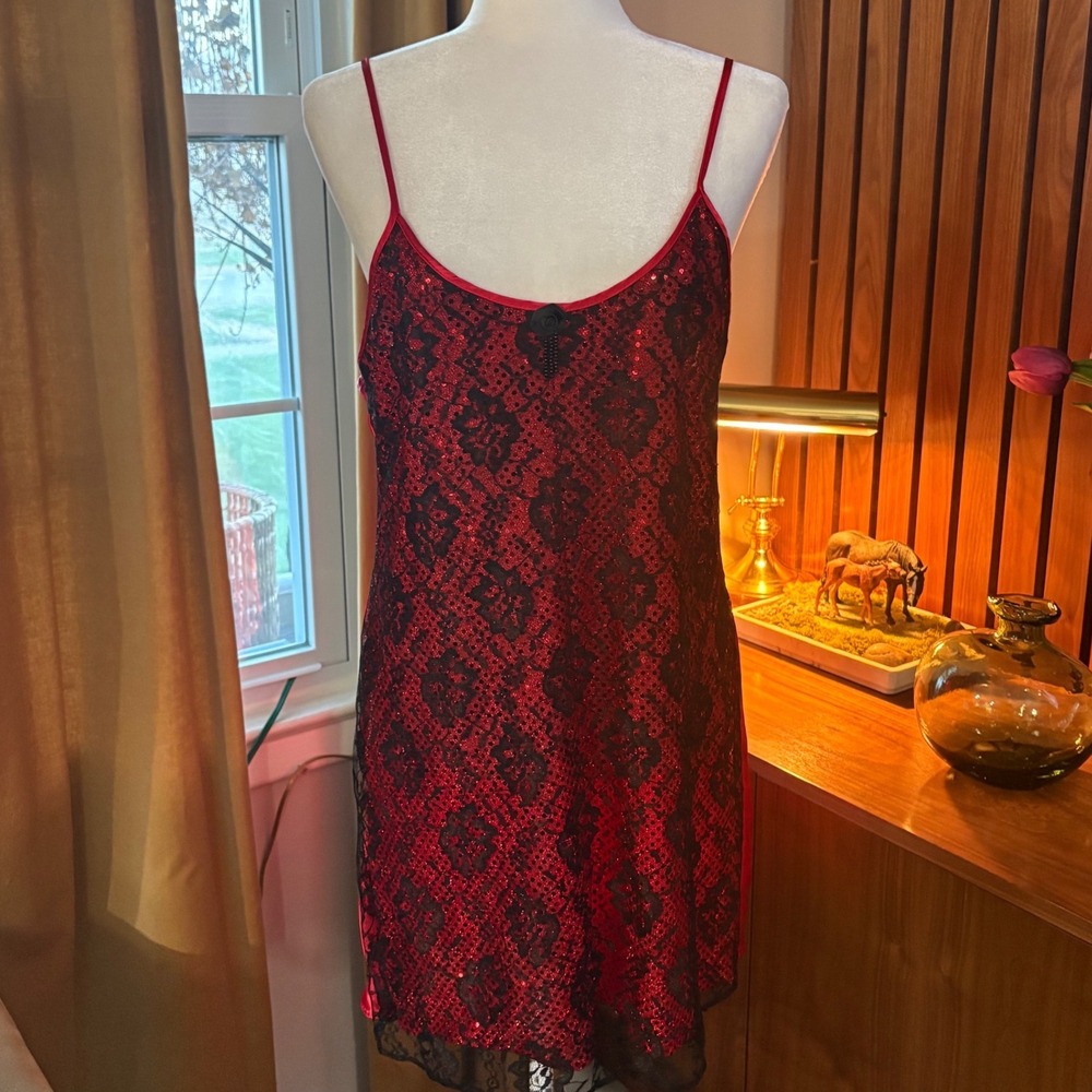 Vtg Night Magic by Cinema Etoile Red Sequin‎ Black Lace Satin Chemise Slip Dress